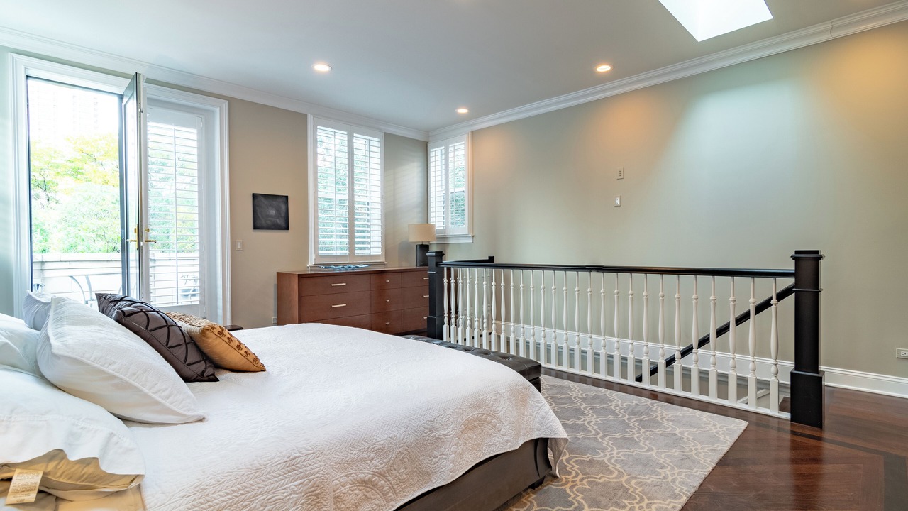 Photo of Bedroom in Rush and Division