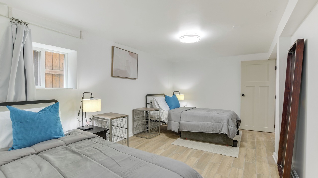 Photo of Bedroom in Belmont Cragin