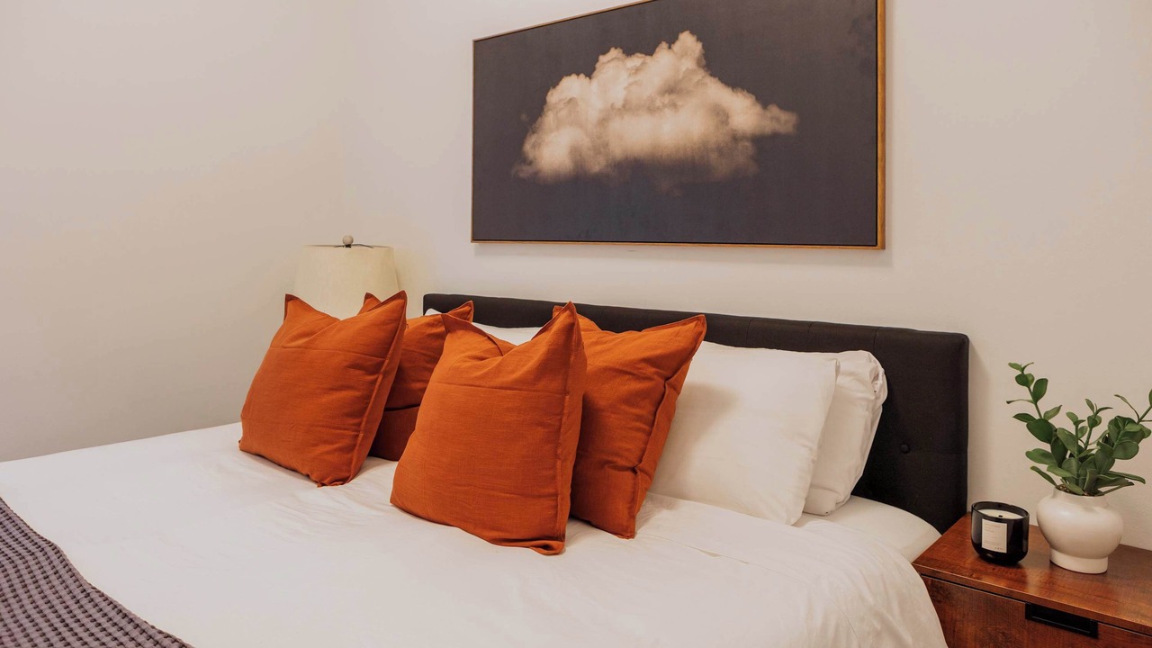 Photo of Bedroom in Rush and Division