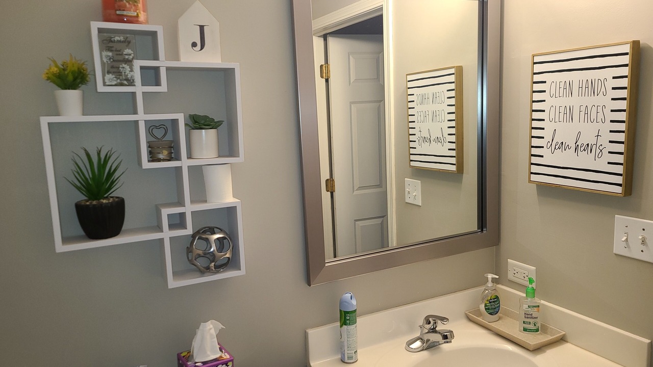 Photo of Bathroom in Fox Valley