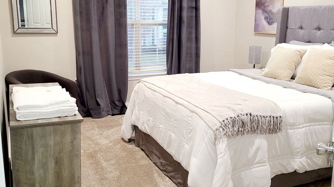 Photo of Bedroom in Fox Valley