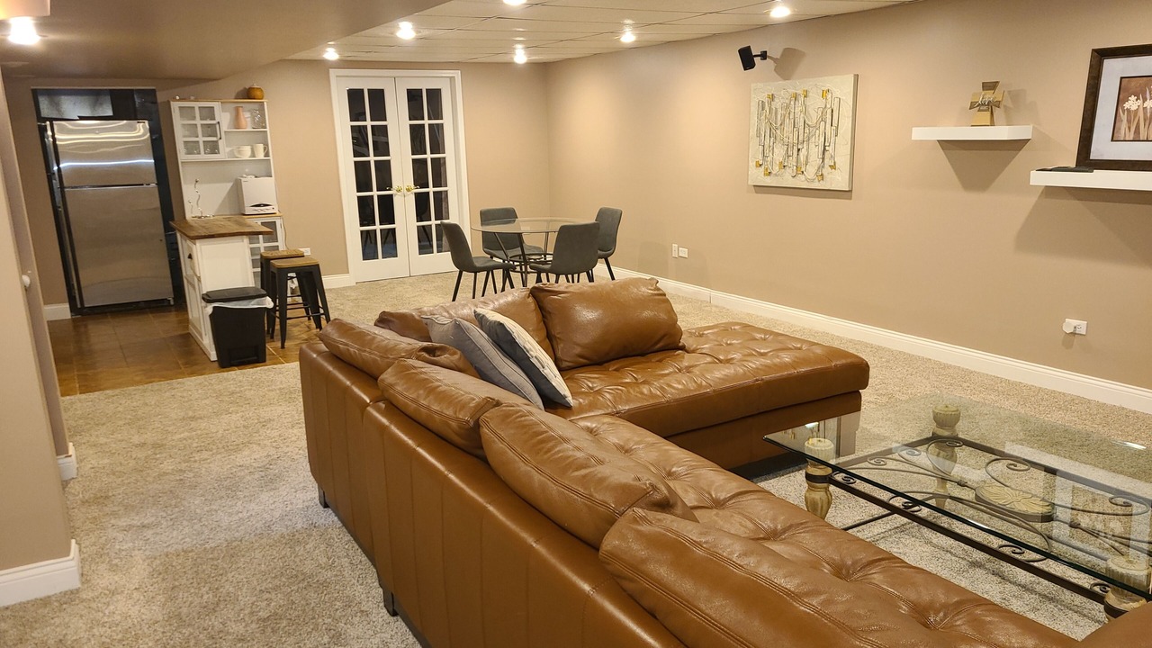 Photo of Livingroom in Fox Valley