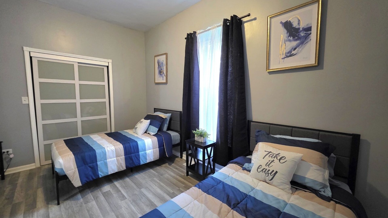 Photo of Bedroom in South Shore