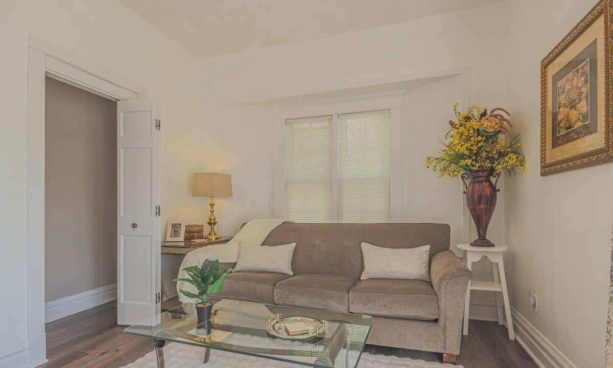 Photo of Livingroom in Forest Park