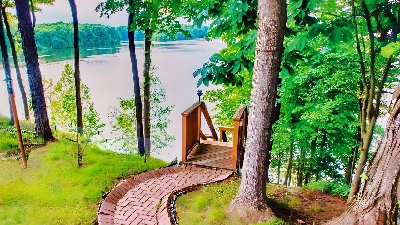 Photo of Outdoor in Armstrong