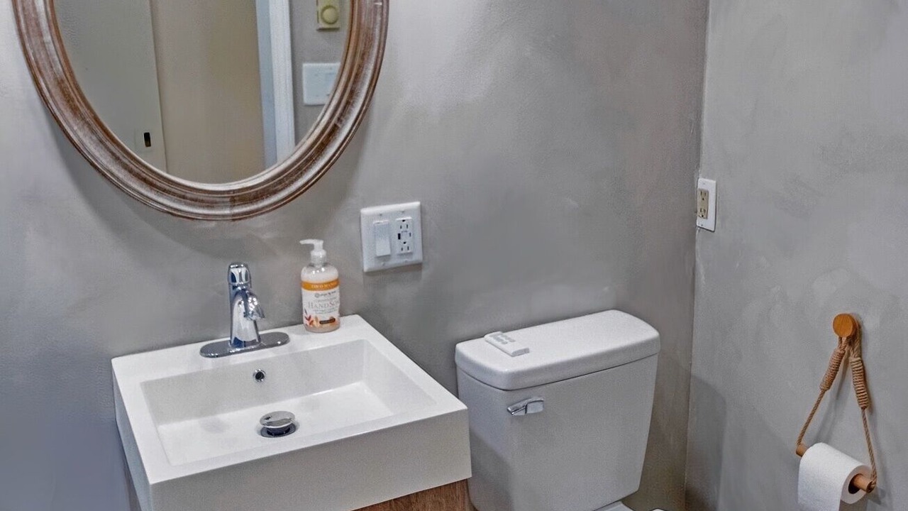 Photo of Bathroom in Armstrong