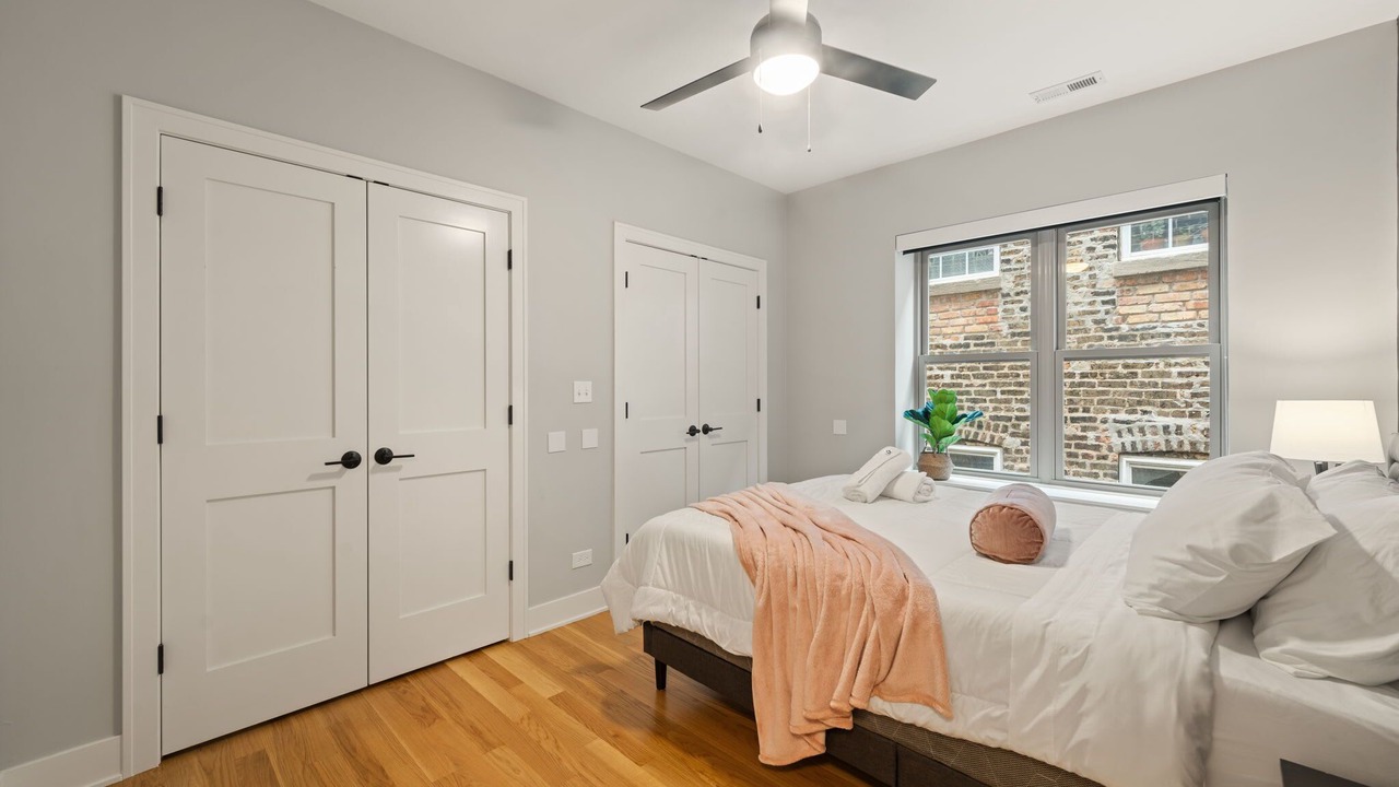 Photo of Bedroom in Heart of Chicago