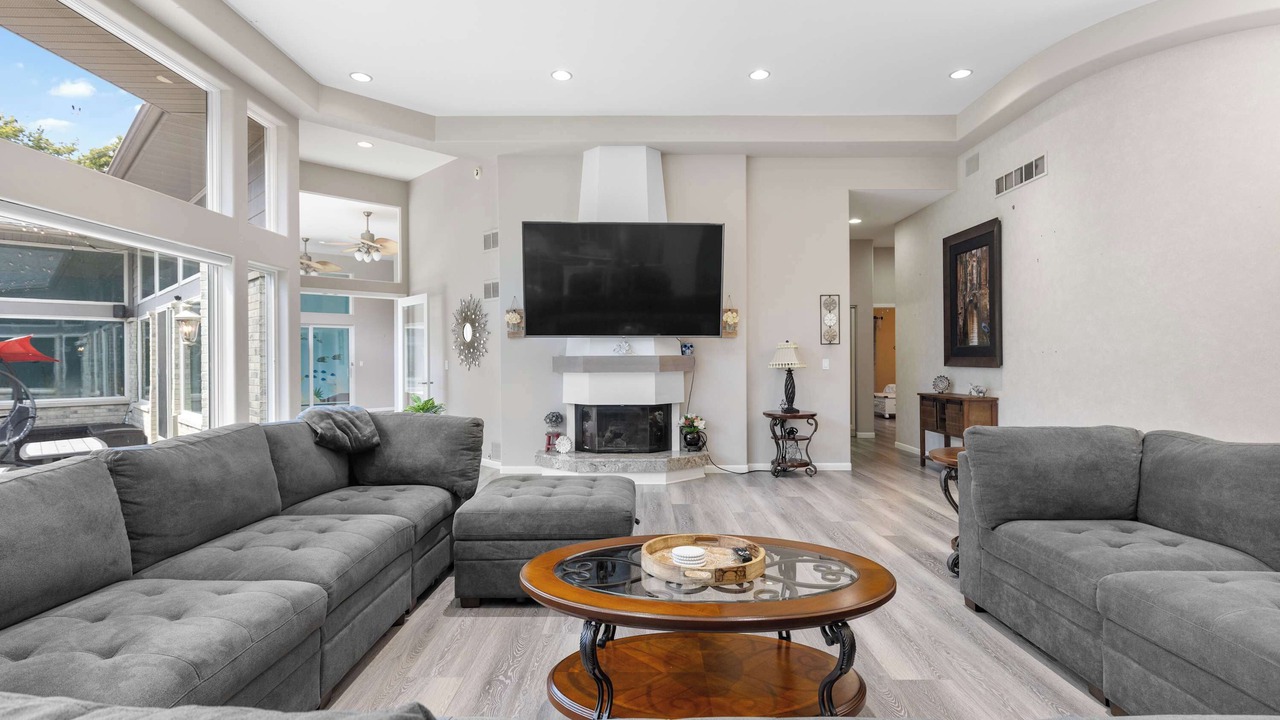 Photo of Livingroom in Rockford