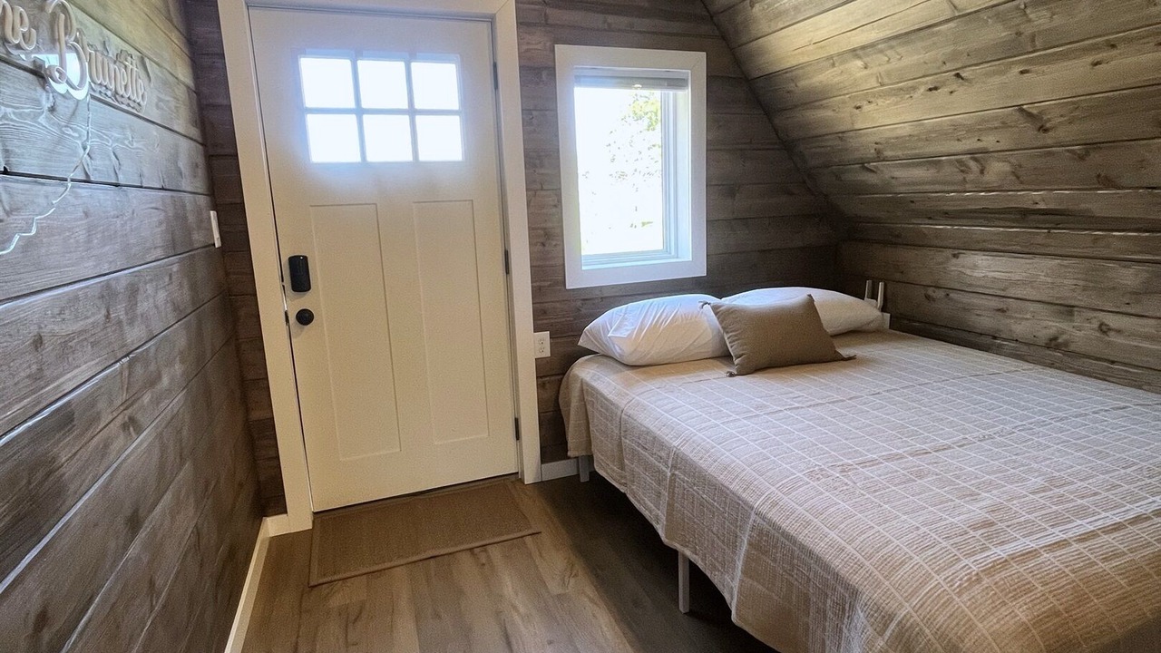 Photo of Bedroom in Marion