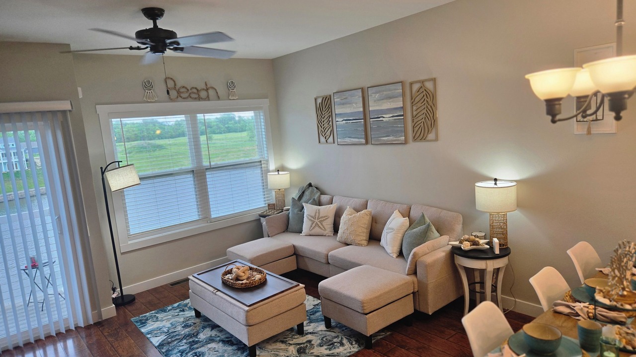 Photo of Livingroom in Ottawa