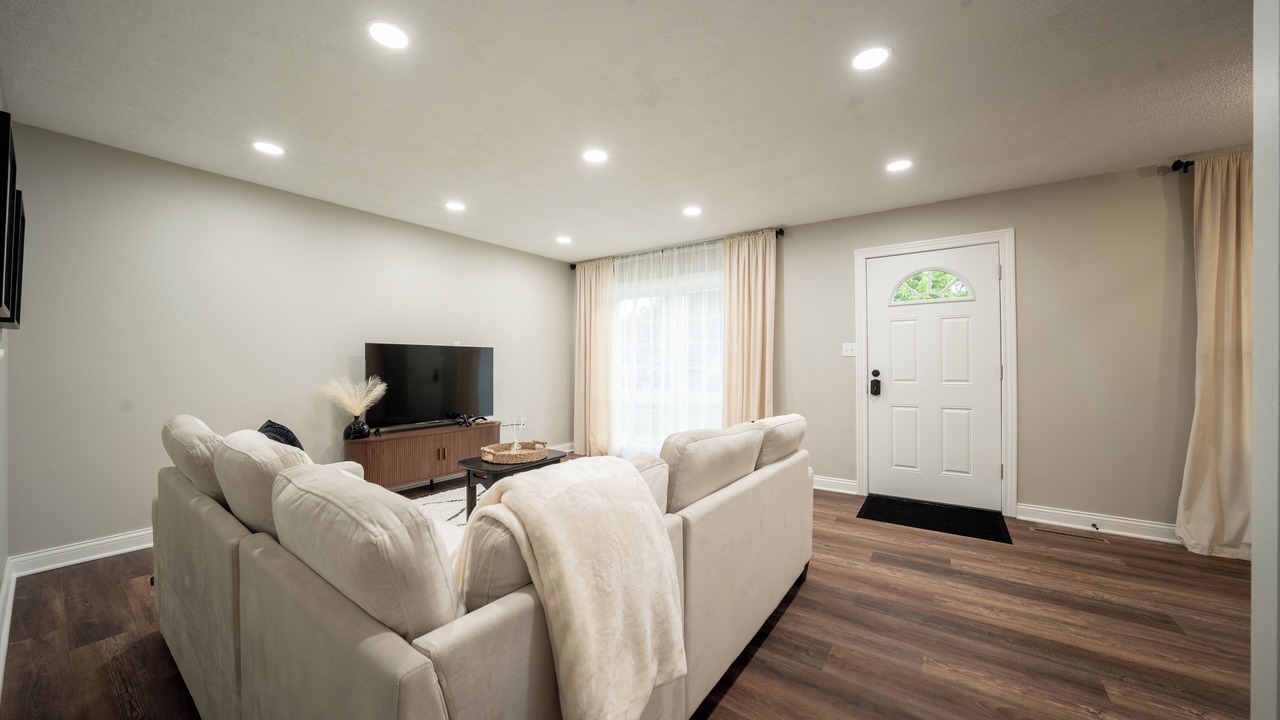Photo of Livingroom in Streamwood