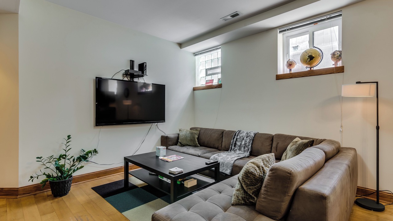 Photo of Livingroom in Bucktown