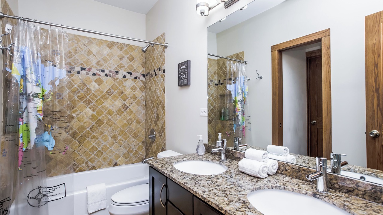 Photo of Bathroom in Bucktown