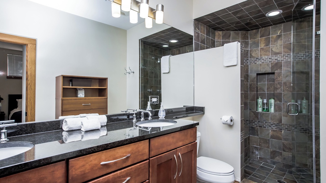 Photo of Bathroom in Bucktown