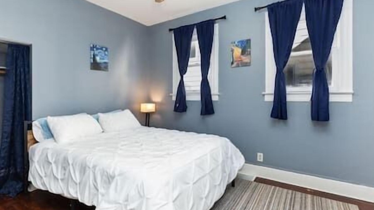 Photo of Bedroom in Aurora