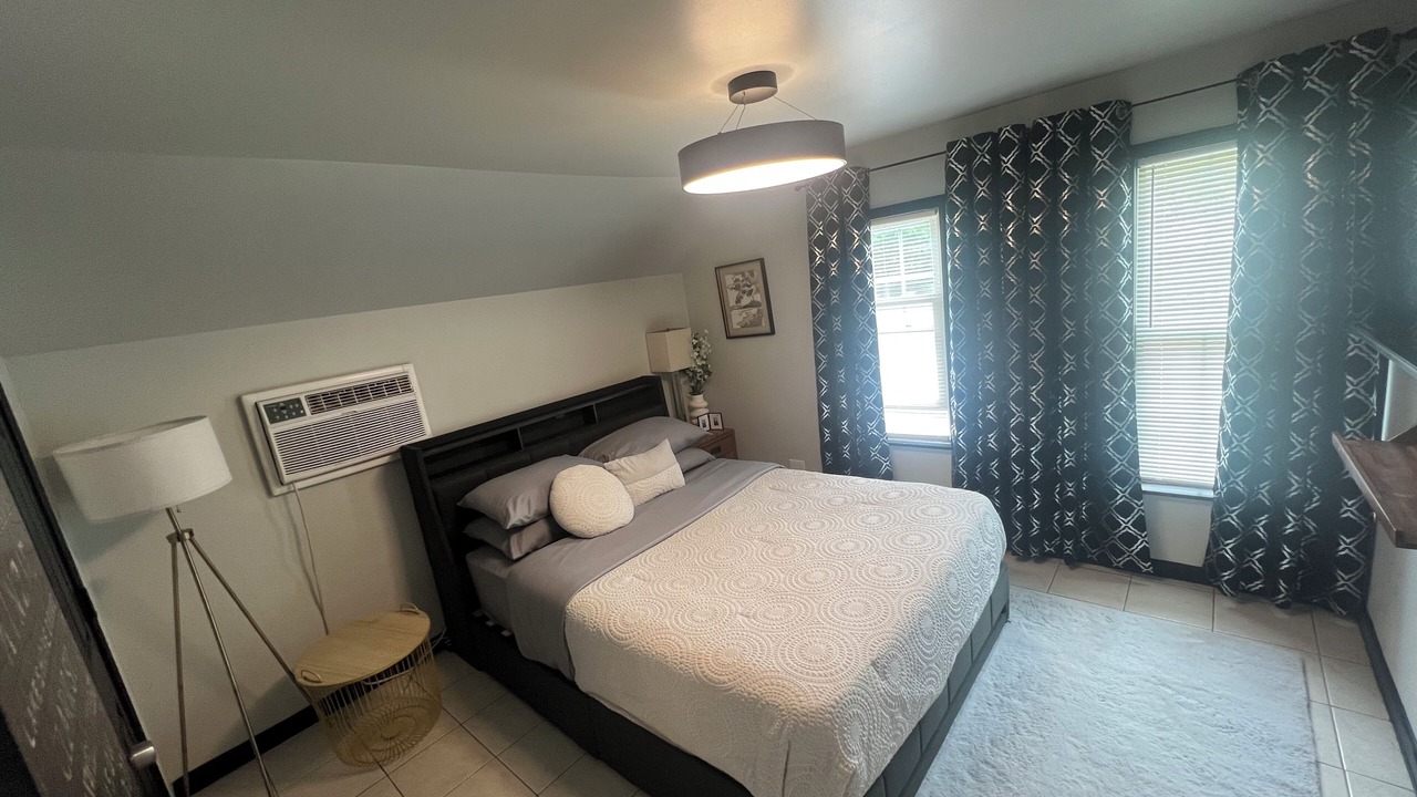 Photo of Bedroom in Beach Park