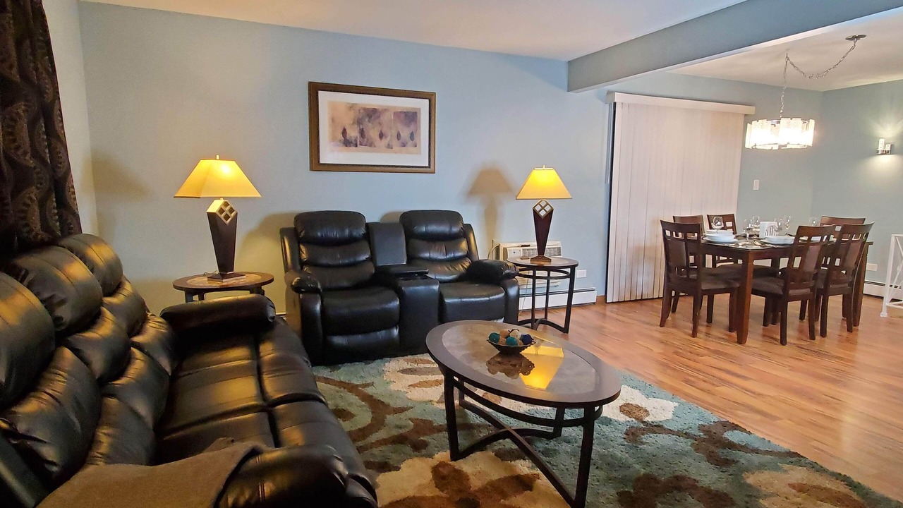 Photo of Livingroom in Palos Hills