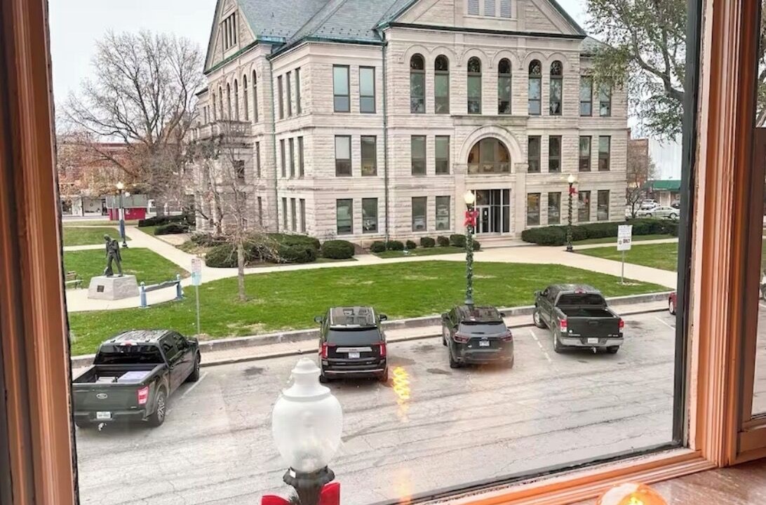 Photo of Others in Taylorville