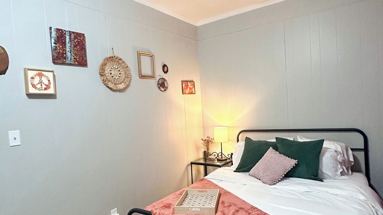 Photo of Bedroom in Taylorville