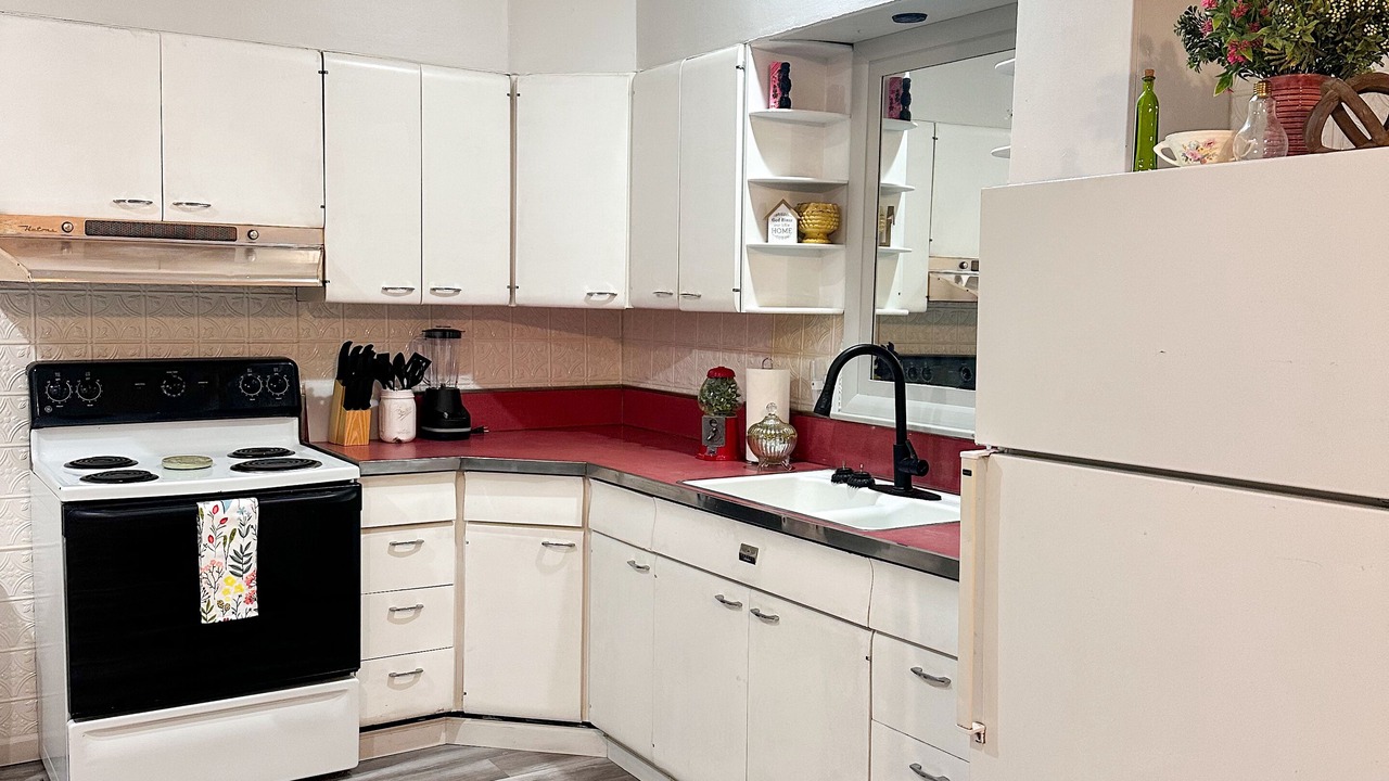 Photo of Kitchen in Taylorville