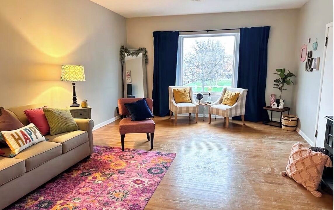 Photo of Livingroom in Taylorville