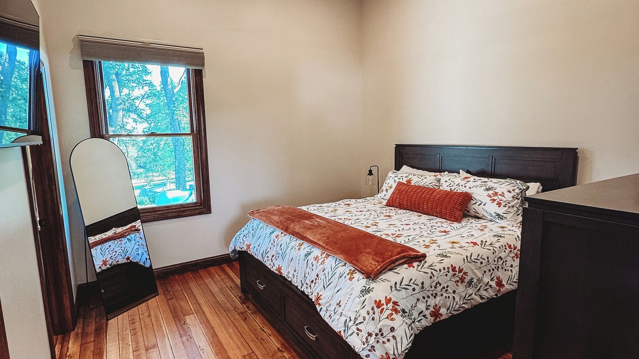 Photo of Bedroom in Galena