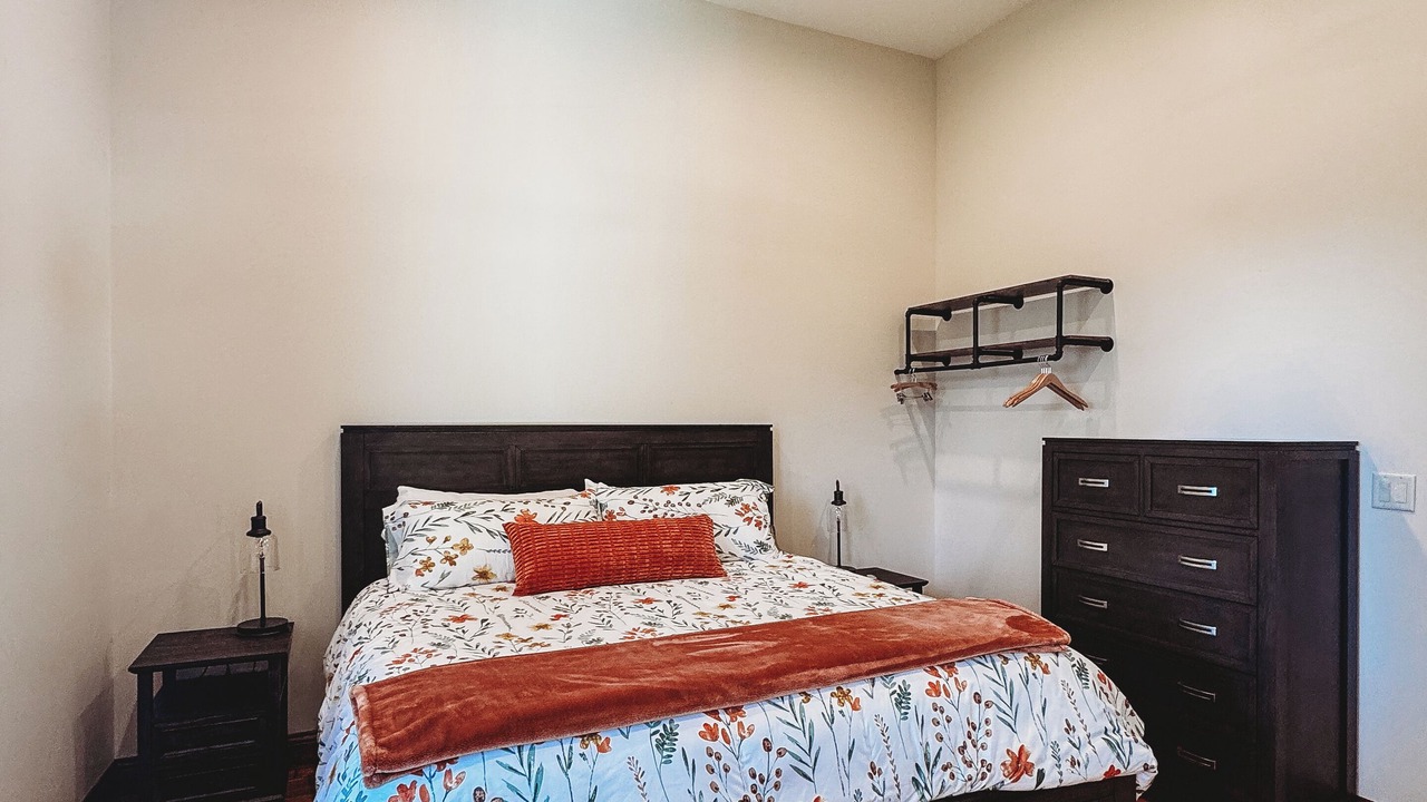Photo of Bedroom in Galena