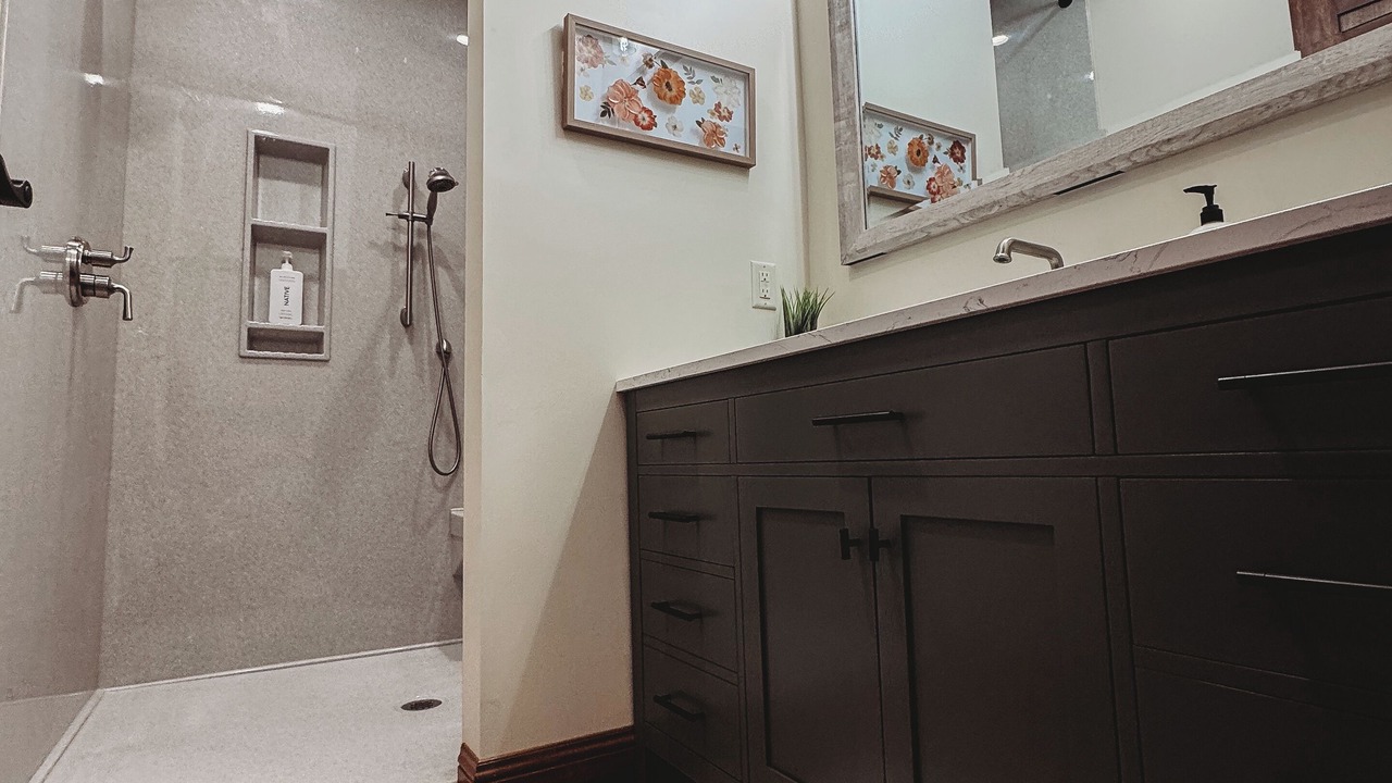Photo of Bathroom in Galena