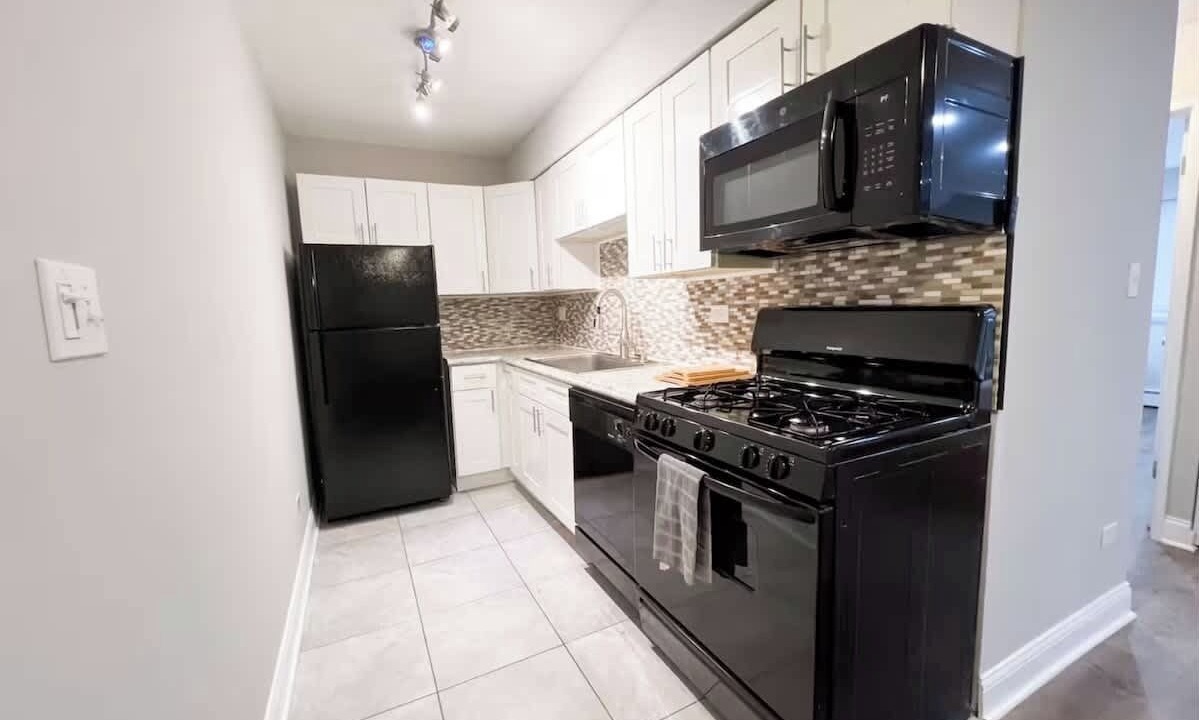 Photo of Kitchen in Lake View East
