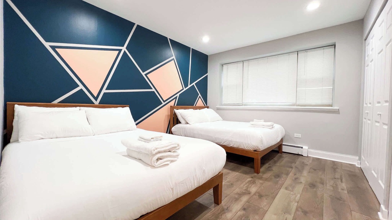 Photo of Bedroom in Lake View East