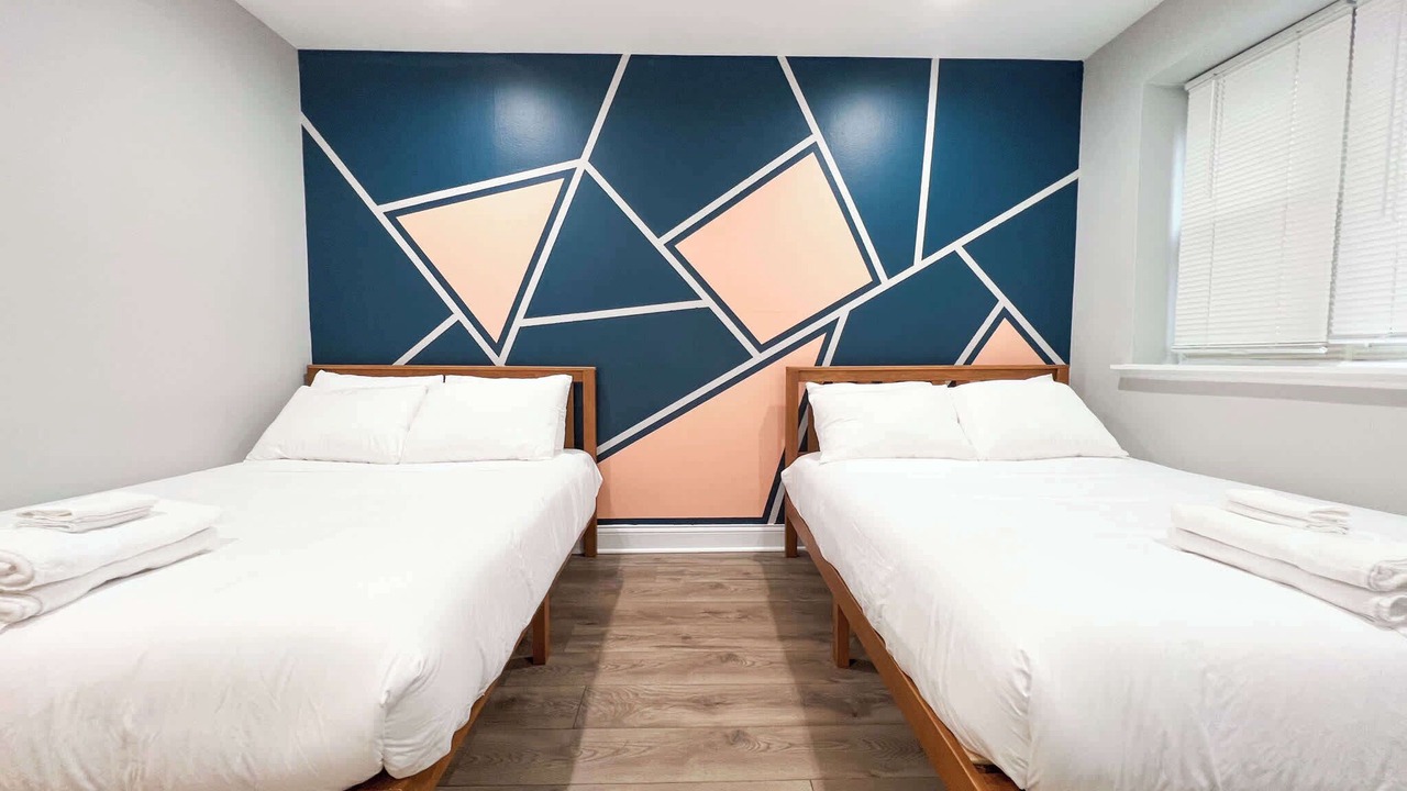 Photo of Bedroom in Lake View East