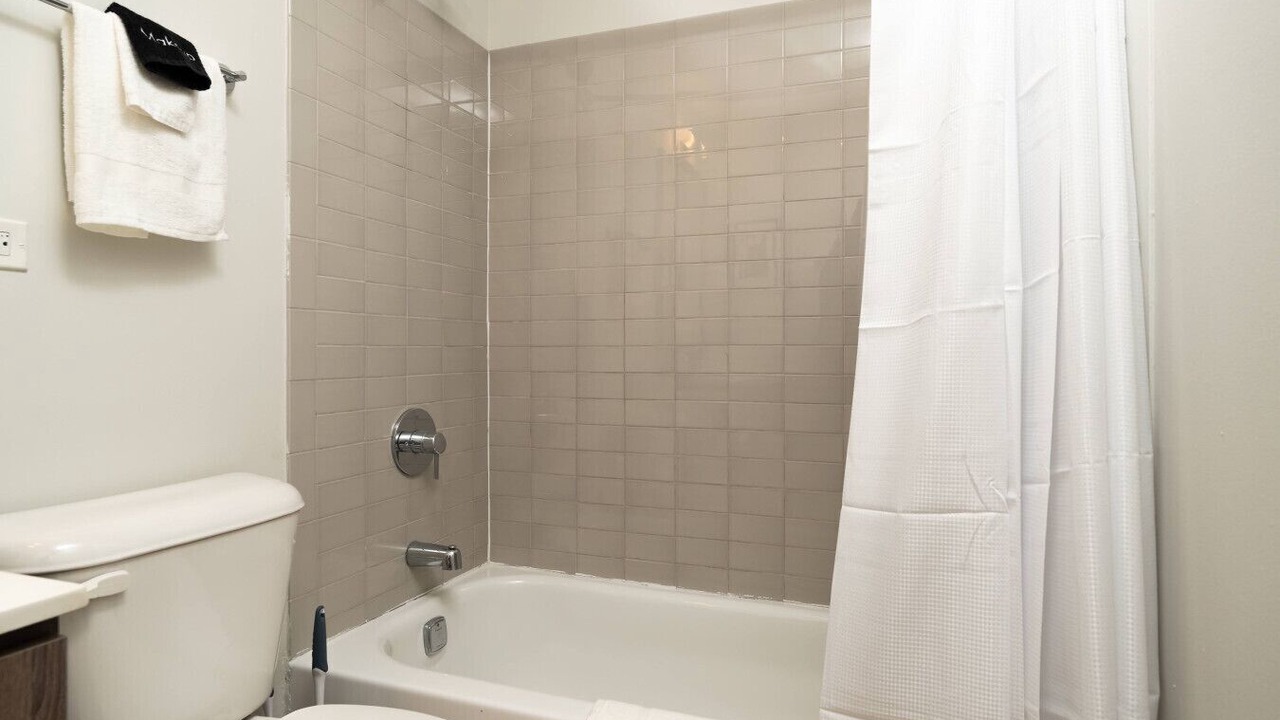 Photo of Bathroom in Near West Side