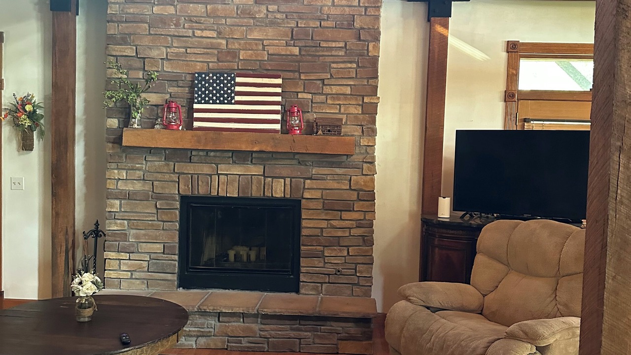Photo of Livingroom in Centralia
