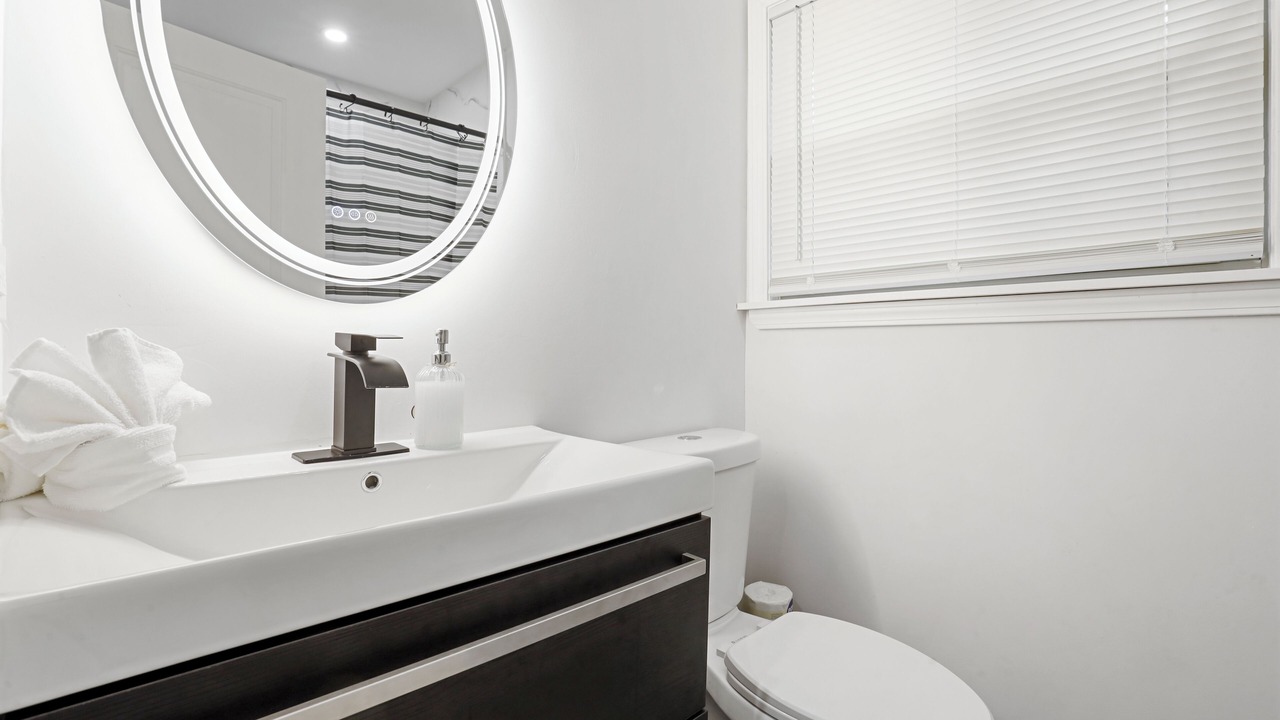 Photo of Bathroom in Skokie