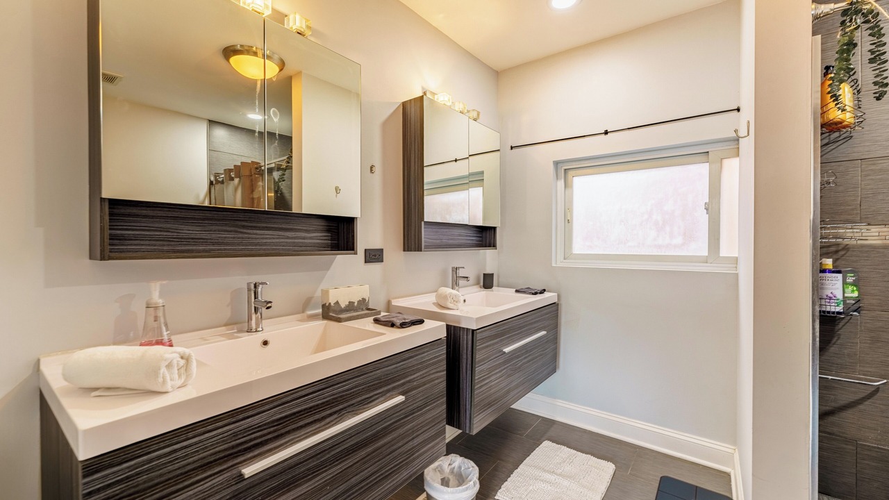 Photo of Bathroom in West Bucktown