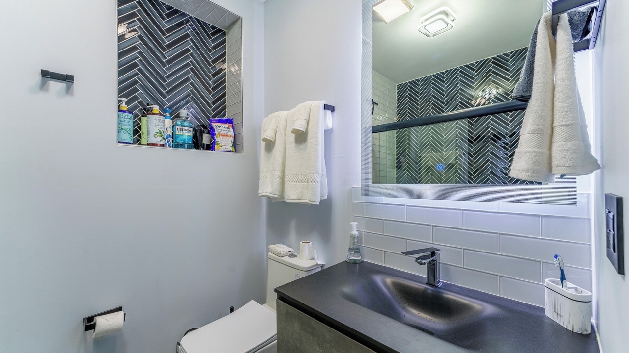 Photo of Bathroom in West Bucktown