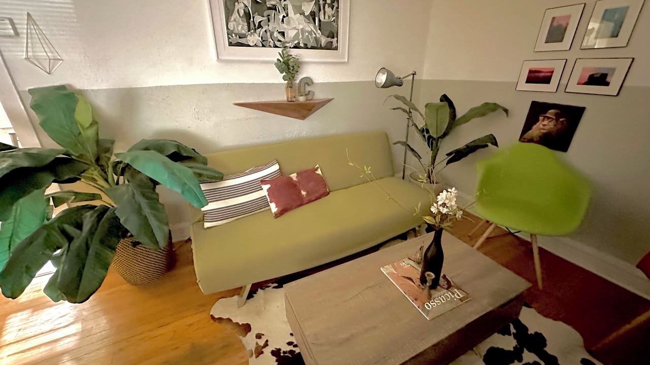 Photo of Livingroom in Lakeview