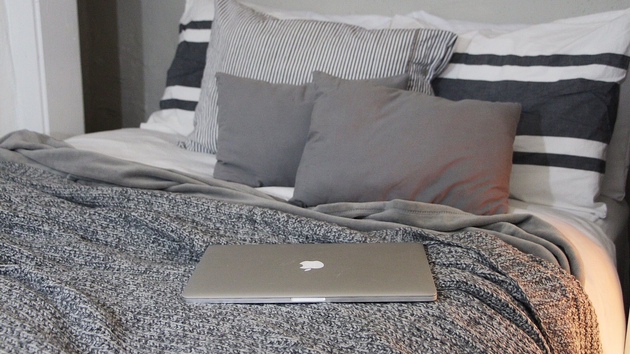 Photo of Bedroom in Lakeview