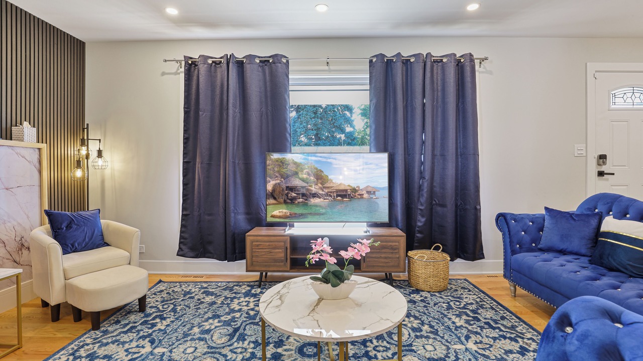 Photo of Livingroom in Wheaton