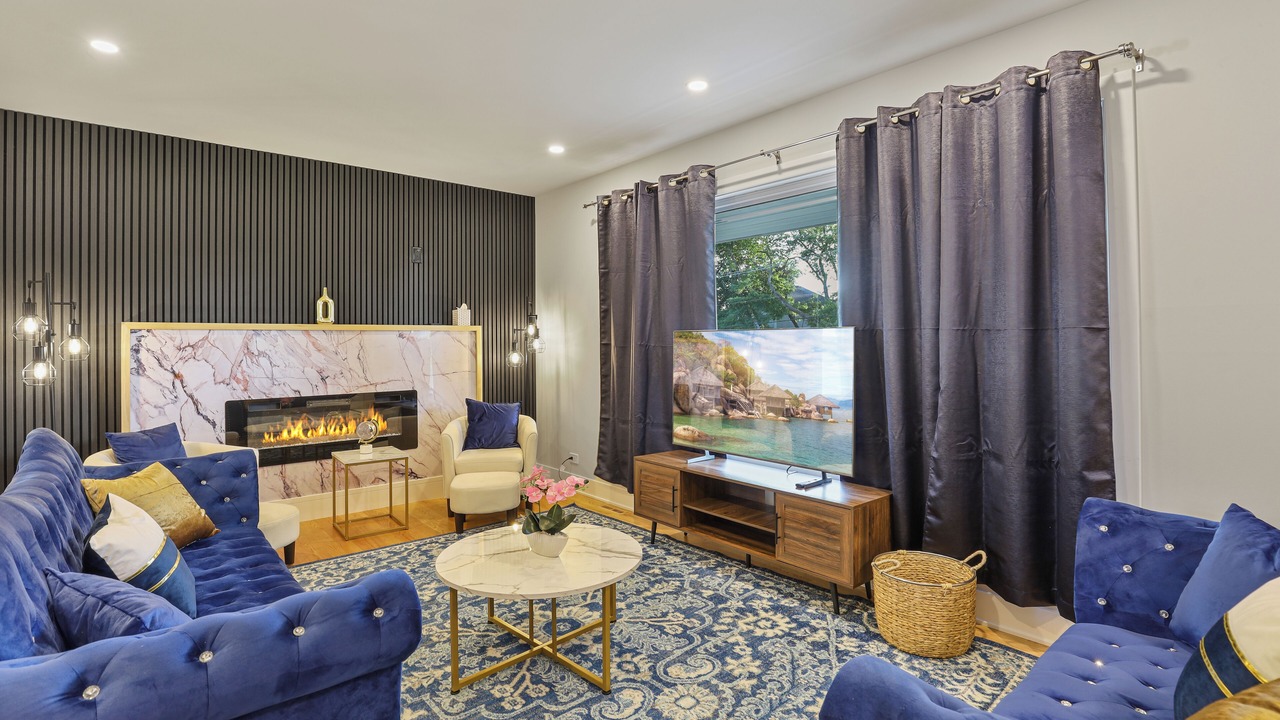 Photo of Livingroom in Wheaton