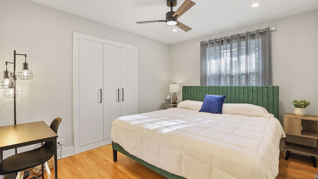 Photo of Bedroom in Wheaton