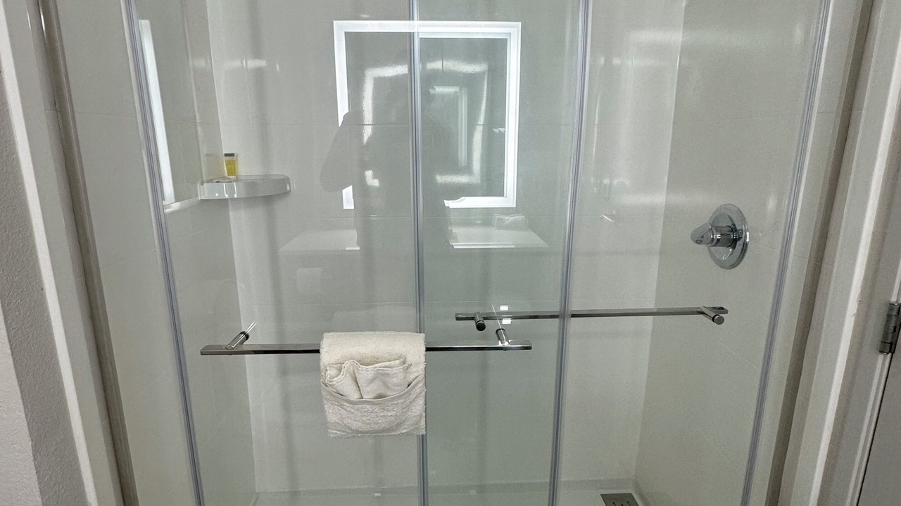 Photo of Bathroom in South Holland