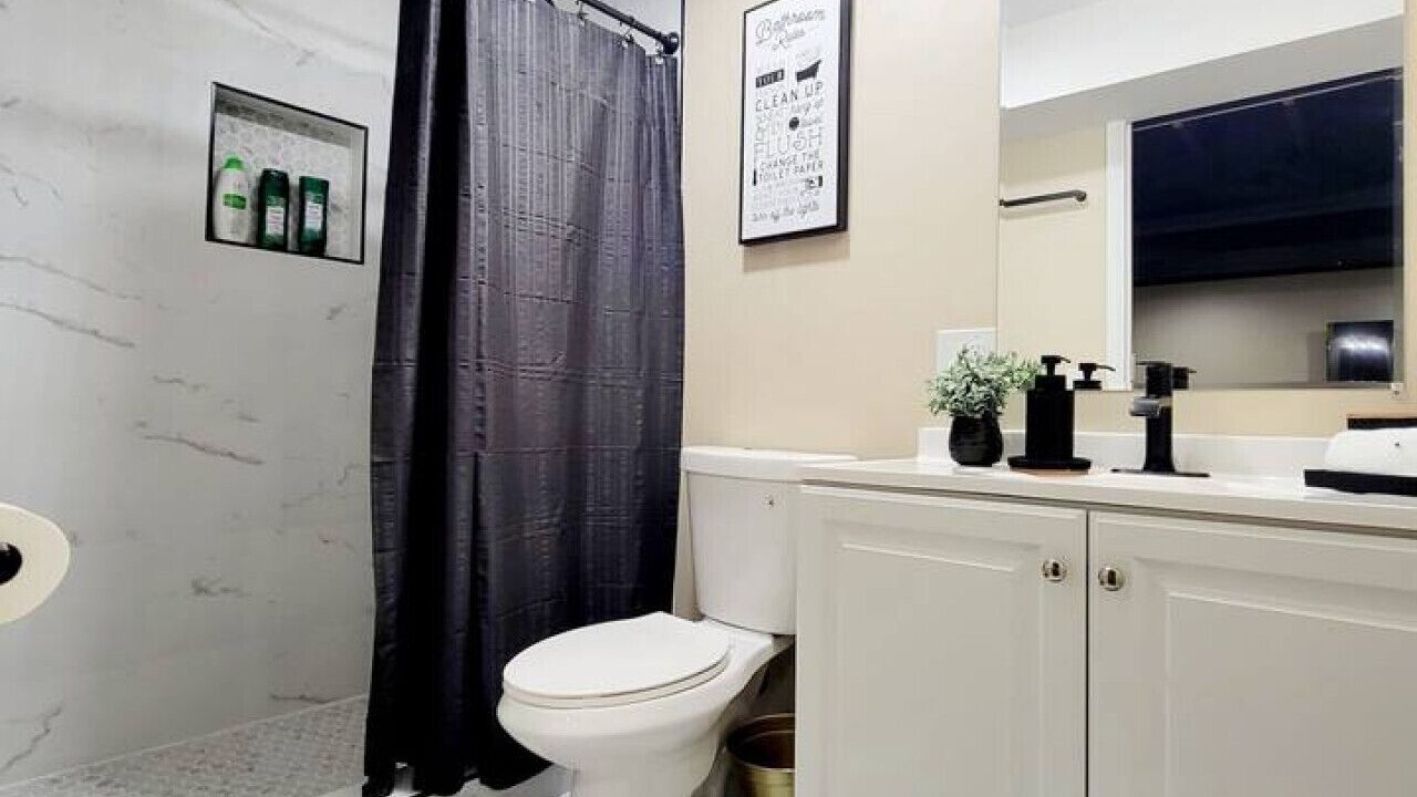 Photo of Bathroom in Willowbrook