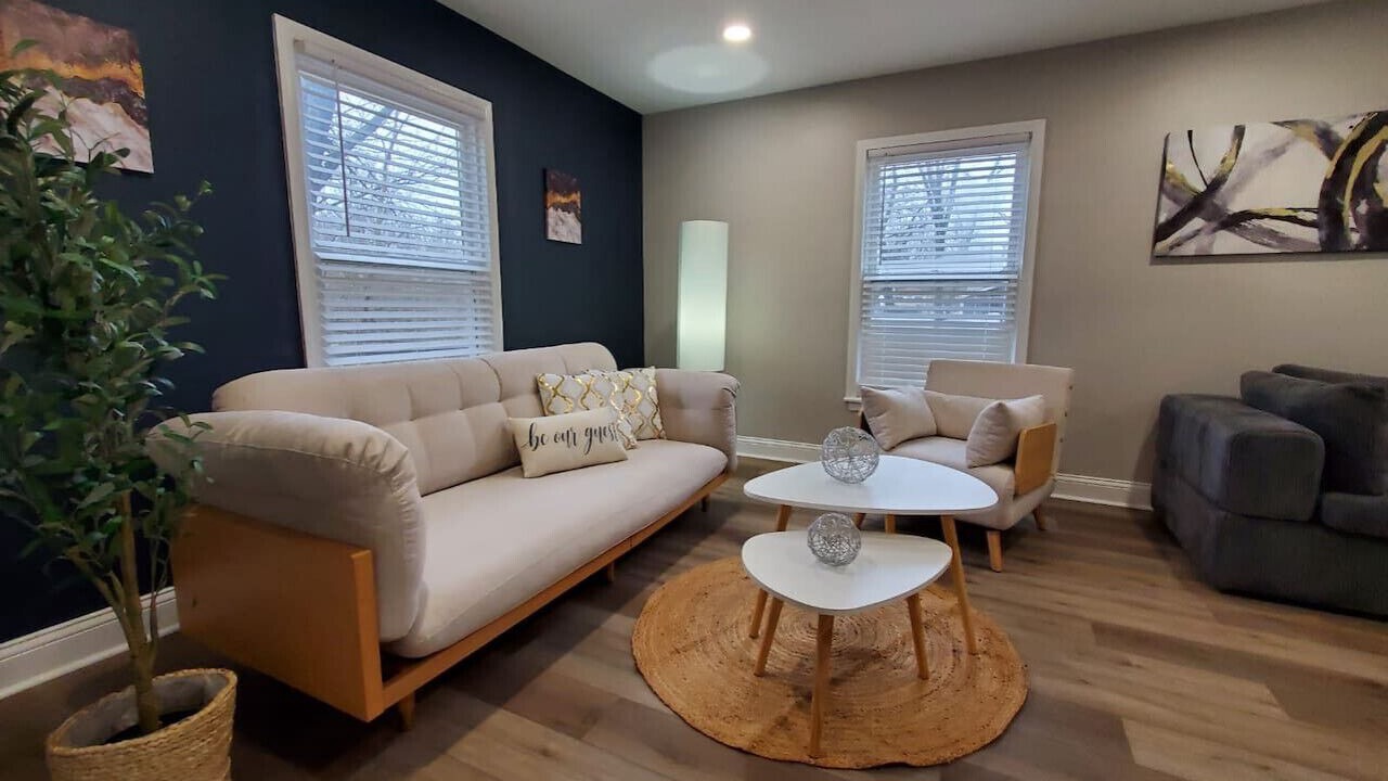 Photo of Livingroom in Fox Valley