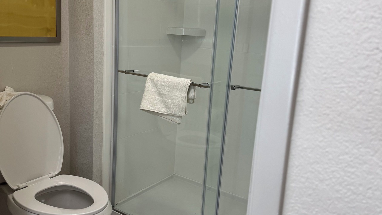 Photo of Bathroom in Hazel Crest