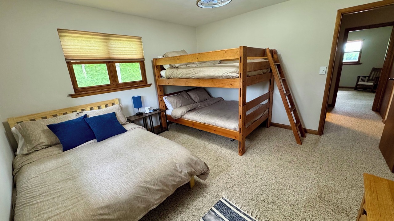 Photo of Bedroom in Fulton County