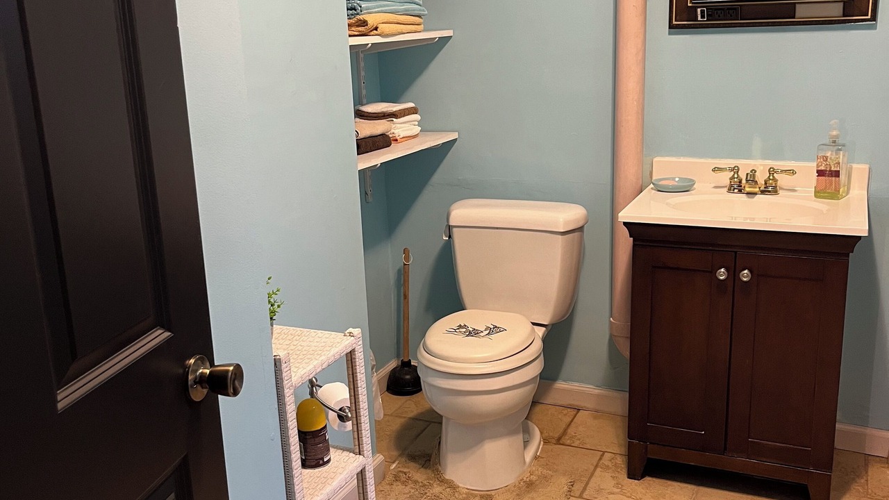 Photo of Bathroom in Speer