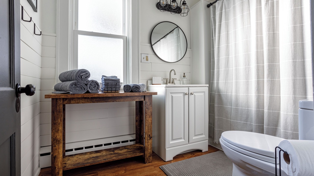 Photo of Bathroom in Lockport