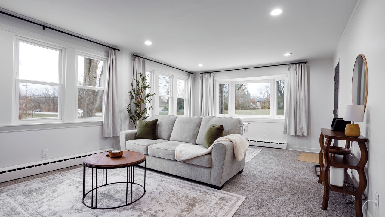 Photo of Livingroom in Lockport