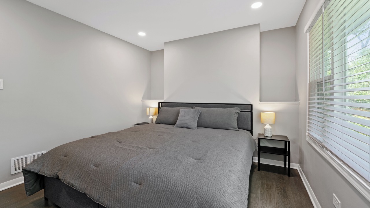 Photo of Bedroom in Willowbrook